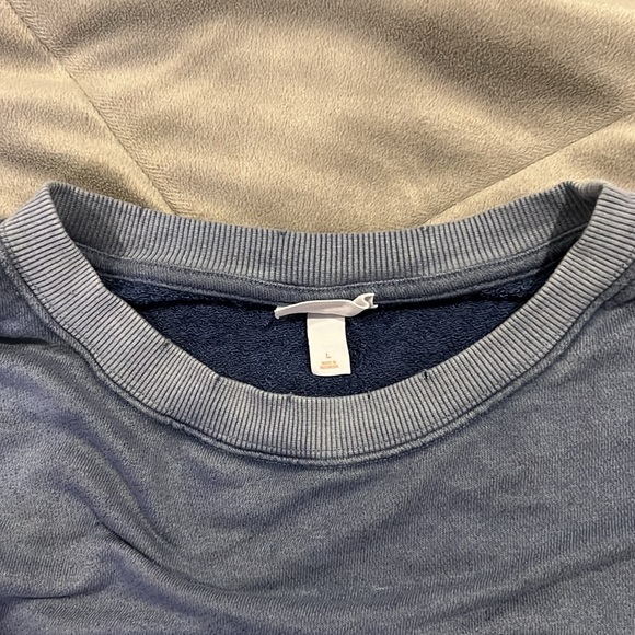 Blue crewneck - Picture 3 of 4